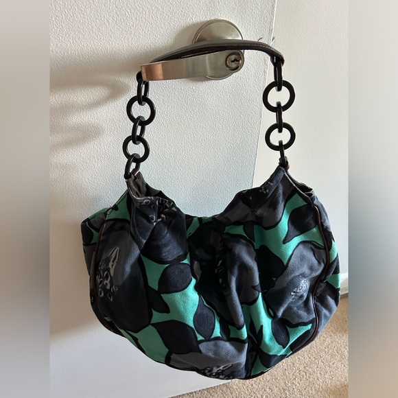 Brand : Moschino cheap and chic purse - Picture 4 of 10